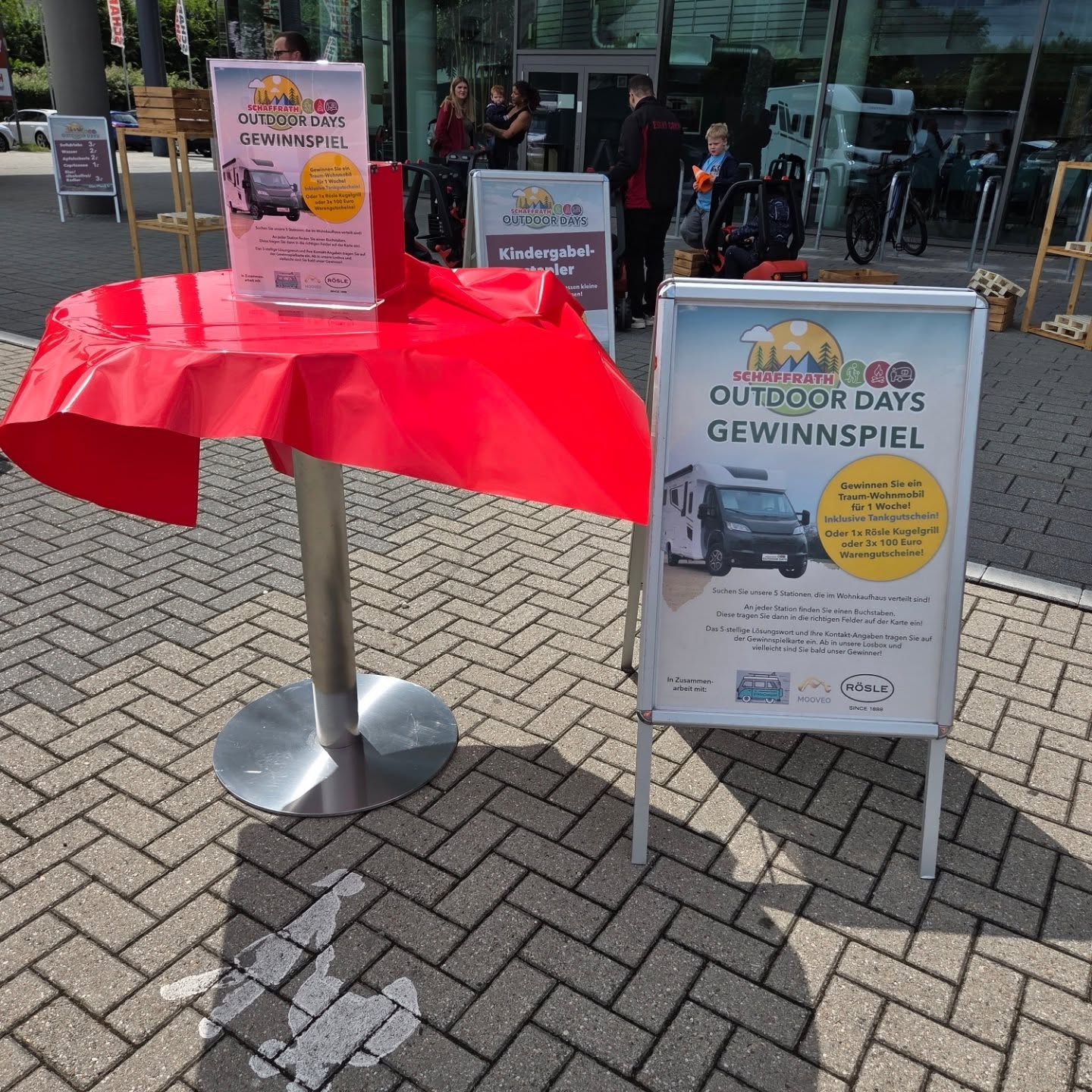 Heute sind wir in Mönchengladbach bei den Outdoordays auf den Schaffrath Parkplatz